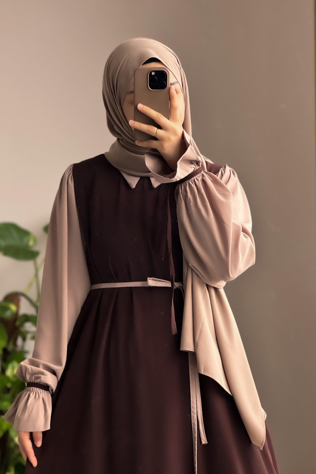 Collar Abaya with Belt & Stroller for Women | Wool Peach Abaya | Soft Fabric Modest Islamic Dress
